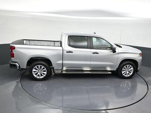 Used 2021 Chevrolet Silverado 1500 Custom w/ Safety Confidence Package RWD image 23