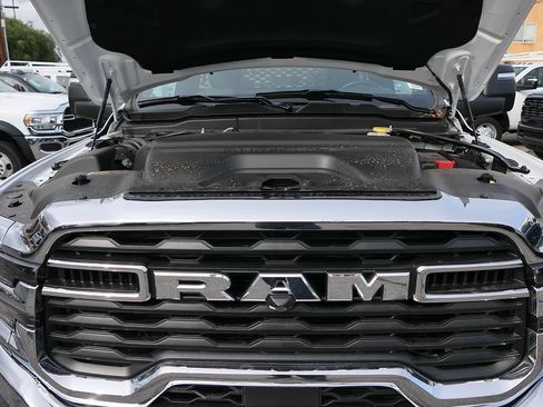 New 2026 RAM 4500 Tradesman w/ Chrome Appearance Group RWD image 24