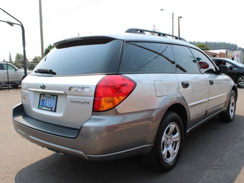 Used 2007 Subaru Outback 2.5i AWD/4WD image 7