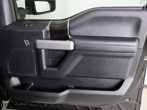 Used 2019 Ford F250 Platinum w/ Platinum Ultimate Package image 16