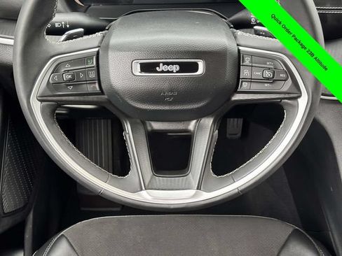 Used 2023 Jeep Grand Cherokee L Laredo AWD/4WD image 29