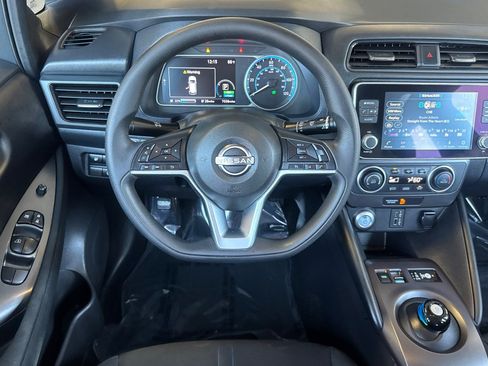 Used 2023 Nissan Leaf S FWD image 14