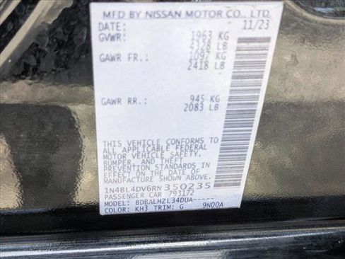 Used 2024 Nissan Altima 2.5 SV FWD image 23