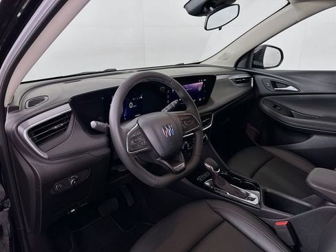 Used 2024 Buick Encore GX Sport Touring w/ Experience Buick Package image 9