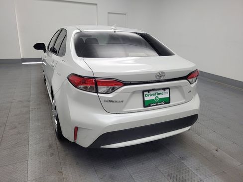 Used 2022 Toyota Corolla LE image 6