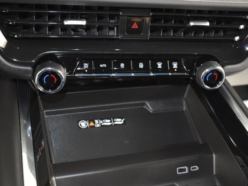 New 2025 Chevrolet Tahoe Premier image 28