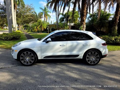 Used 2018 Porsche Macan Sport Edition image 11