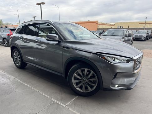 Used 2022 INFINITI QX50 Essential image 6