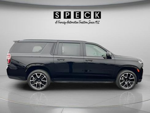 Certified 2024 Chevrolet Suburban RST w/ Luxury Package image 6