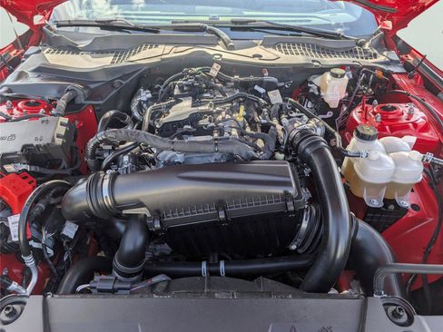 Used 2025 Ford Mustang Coupe image 13