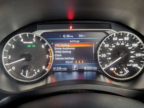 Used 2025 Nissan Altima 2.5 SV FWD image 26
