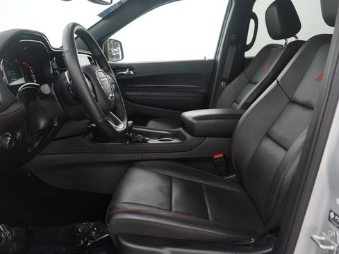 Used 2025 Dodge Durango GT image 25