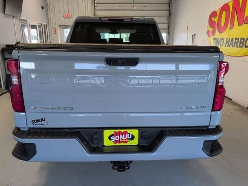 Used 2024 Chevrolet Silverado 1500 Custom AWD/4WD image 3