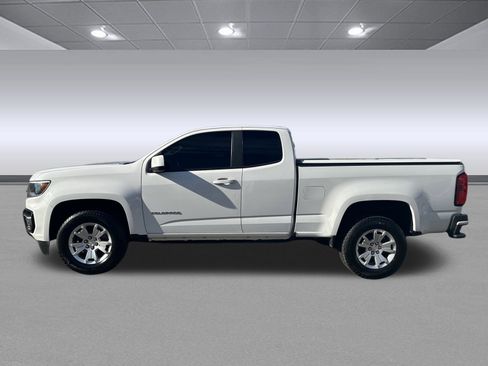 Used 2022 Chevrolet Colorado LT w/ Fleet Safety Package image 6