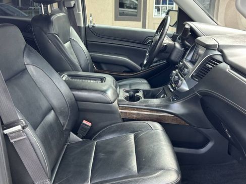 Used 2016 Chevrolet Tahoe LT w/ Luxury Package AWD/4WD image 16