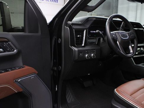 Used 2026 GMC Sierra 3500 Denali Ultimate AWD/4WD image 64