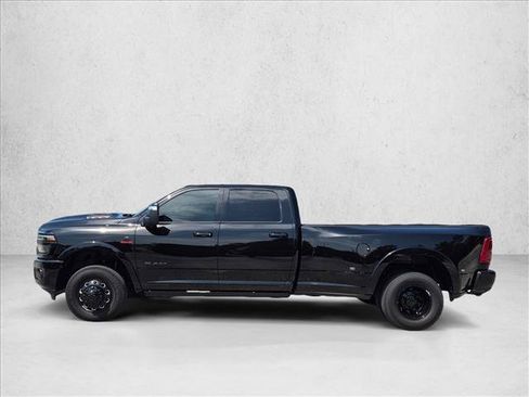 Used 2026 RAM 3500 Limited AWD/4WD image 8
