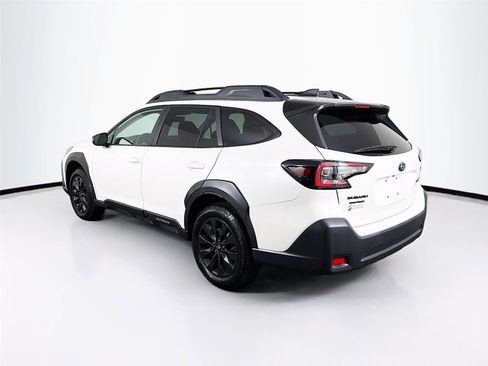 Used 2024 Subaru Outback Onyx Edition image 5