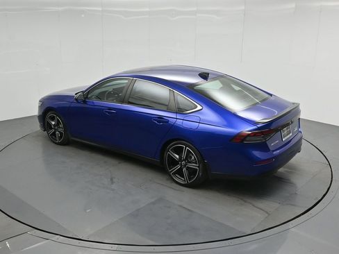 Used 2023 Honda Accord Sport image 40