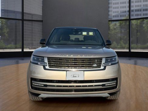 New 2026 Land Rover Range Rover Long Wheelbase SE image 11