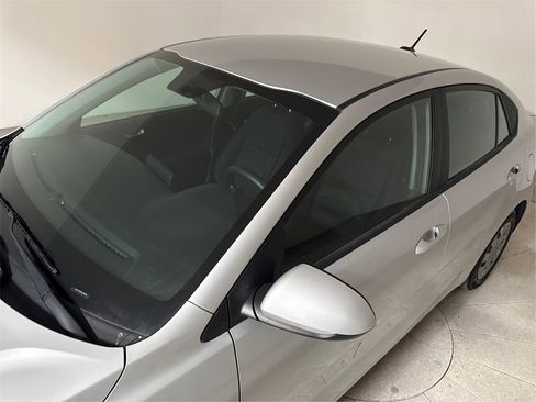 Used 2023 Kia Rio LX image 12