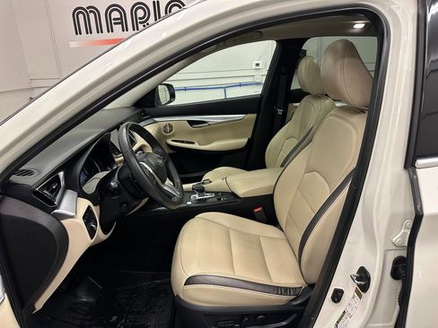 Used 2019 INFINITI QX50 Essential w/ Proactive Package image 22