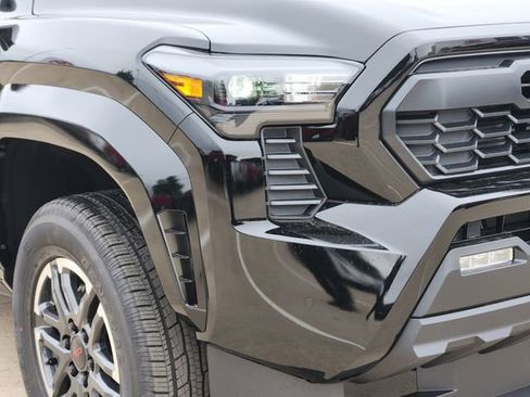 New 2026 Toyota Tacoma TRD Sport RWD image 7