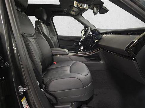 New 2026 Land Rover Range Rover Sport SE image 10