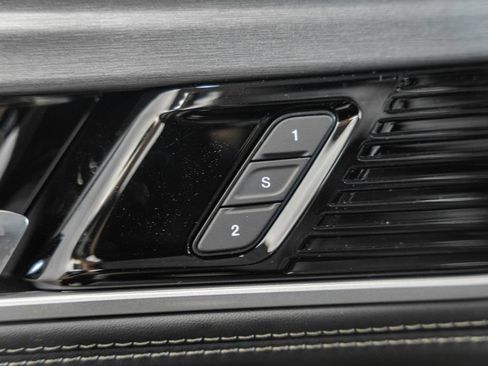 New 2026 Jeep Grand Wagoneer L Limited AWD/4WD image 42