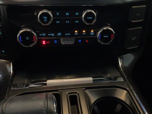 Used 2023 Ford F150 Lariat w/ Max Trailer Tow Package AWD/4WD image 13