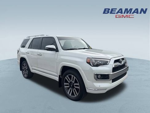 Used 2017 Toyota 4Runner Limited image 1