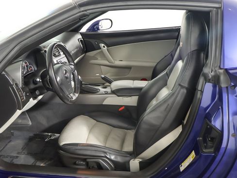 Used 2007 Chevrolet Corvette Coupe w/ Preferred Equipment Group image 22