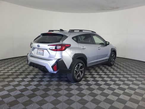 Used 2024 Subaru Crosstrek 2.0i Premium AWD/4WD image 4