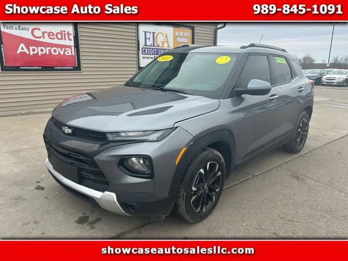 Used 2021 Chevrolet TrailBlazer LT w/ Convenience Package image 1