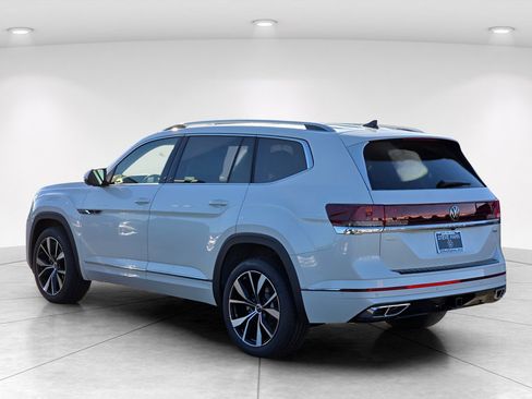 New 2026 Volkswagen Atlas SEL Premium R-Line AWD/4WD image 3