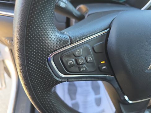 Used 2023 Chevrolet Equinox LT w/ LPO, Floor Liner Package image 23