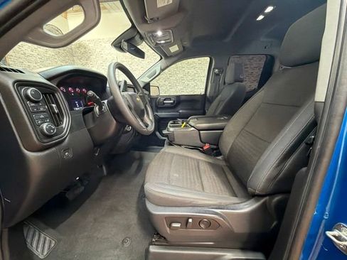 Used 2022 Chevrolet Silverado 1500 Custom w/ LPO, Dark Essentials Package AWD/4WD image 16