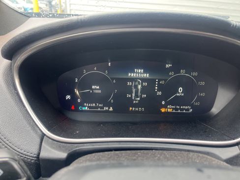 Used 2019 Lincoln Nautilus Reserve image 23