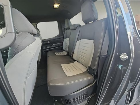 Used 2025 Toyota Tacoma 4x4 Double Cab Hybrid image 21