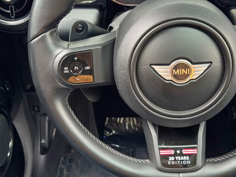 Used 2023 MINI Cooper S FWD image 19