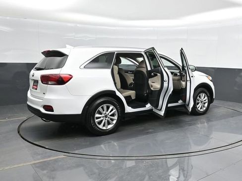 Used 2019 Kia Sorento LX w/ Option Group 020 image 45