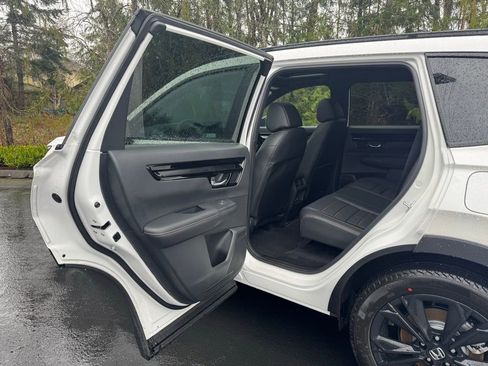 Certified 2026 Honda CR-V Sport Touring image 10