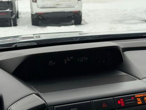 Used 2022 Subaru Ascent Onyx Edition image 27