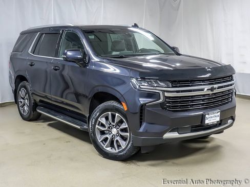 Used 2022 Chevrolet Tahoe LT w/ LT Signature Package image 2