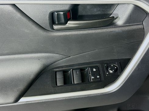 Certified 2025 Toyota RAV4 LE FWD image 14