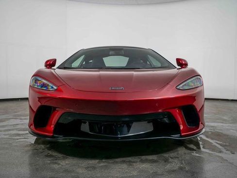 Used 2023 McLaren GT image 3