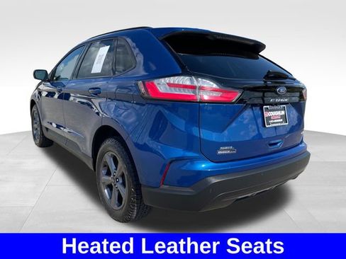 Used 2024 Ford Edge SEL w/ Sport Appearance Package AWD/4WD image 3