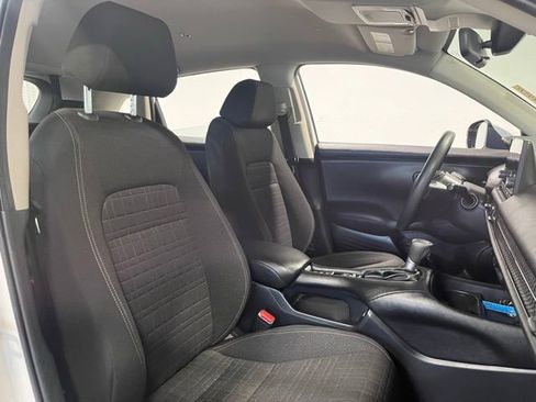 Used 2023 Honda HR-V LX image 10