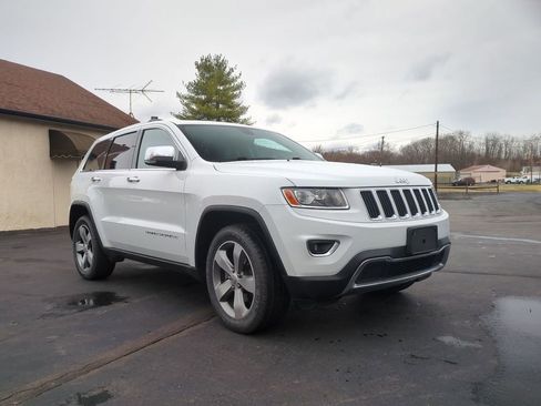 Used 2014 Jeep Grand Cherokee Limited w/ Trailer Tow Group IV image 3