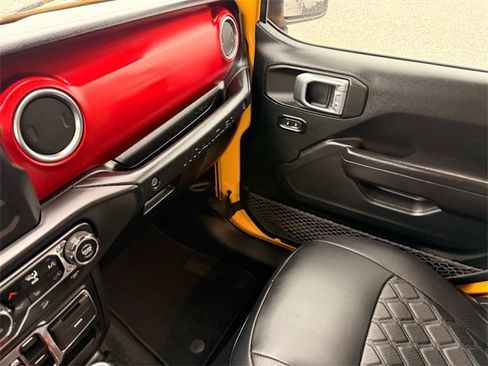 Used 2021 Jeep Wrangler Unlimited Rubicon w/ Cold Weather Group image 12